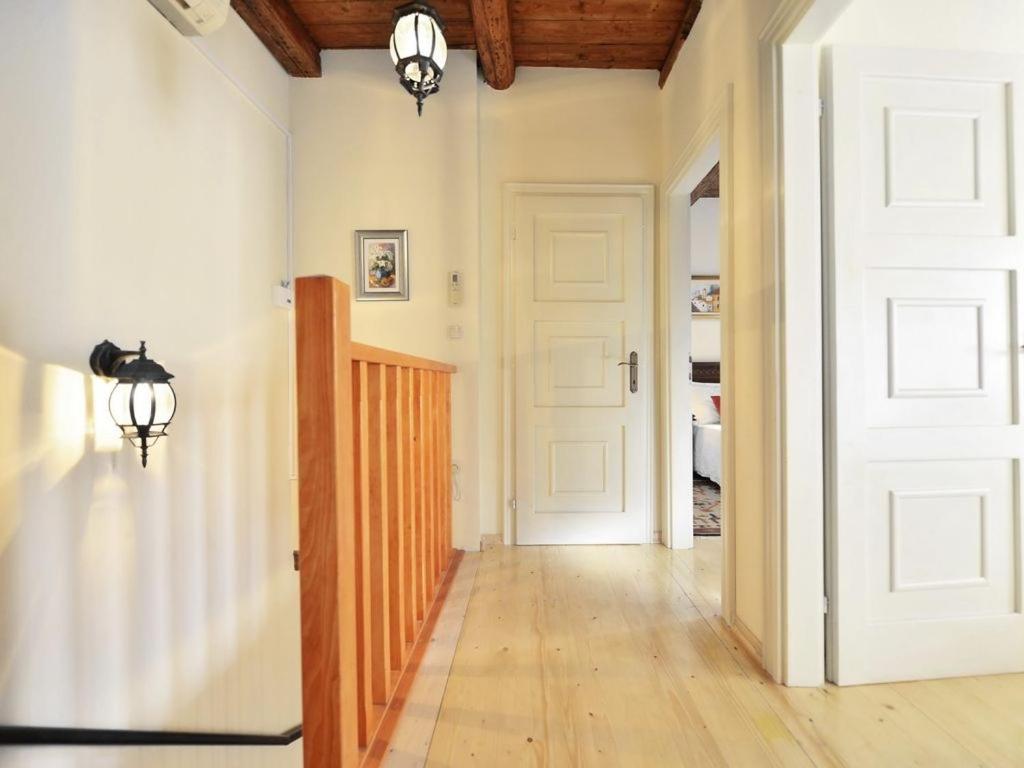 Villa Omiš Eksteriør billede