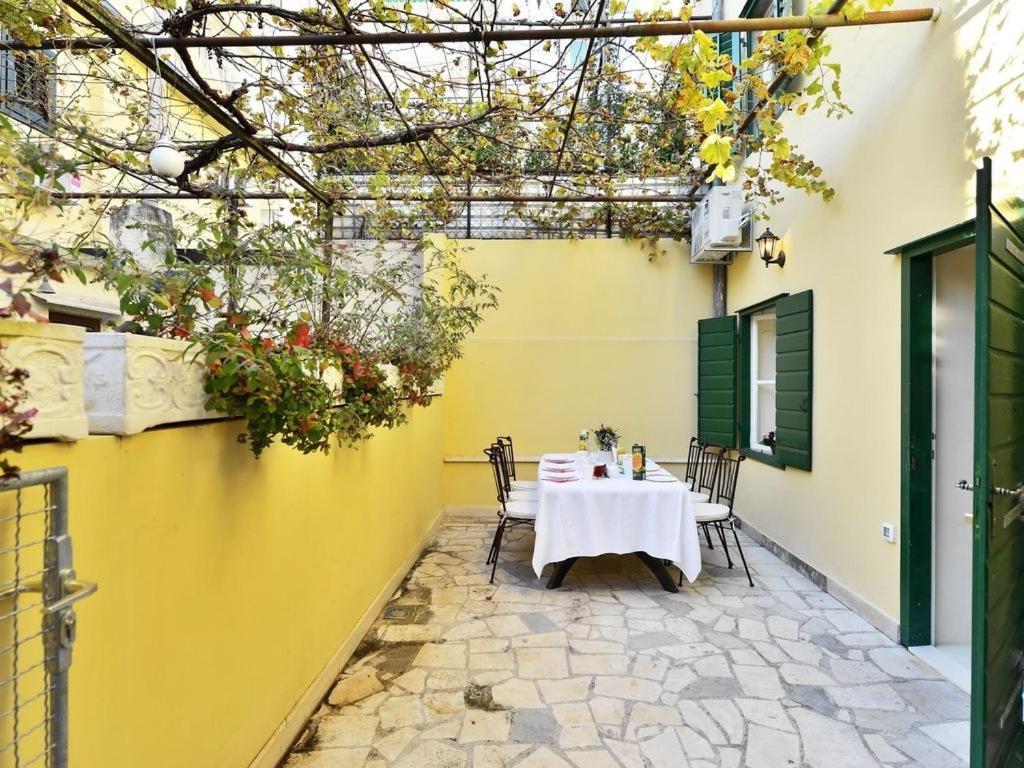 Villa Omiš Eksteriør billede